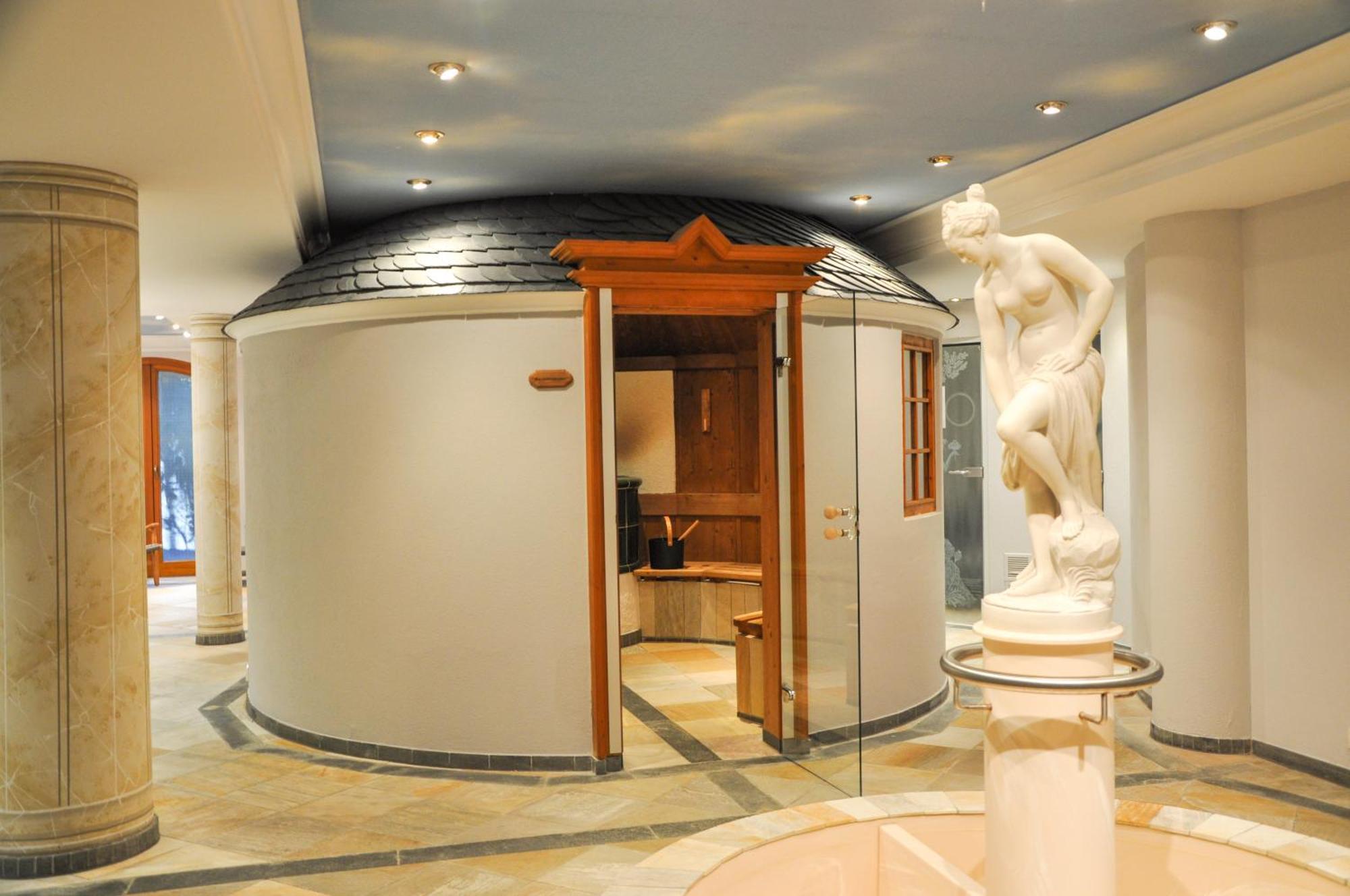 Hotel-Restaurant Kreuzberghof Tagungs- Und Veranstaltungshotel Tiefenbach  Экстерьер фото