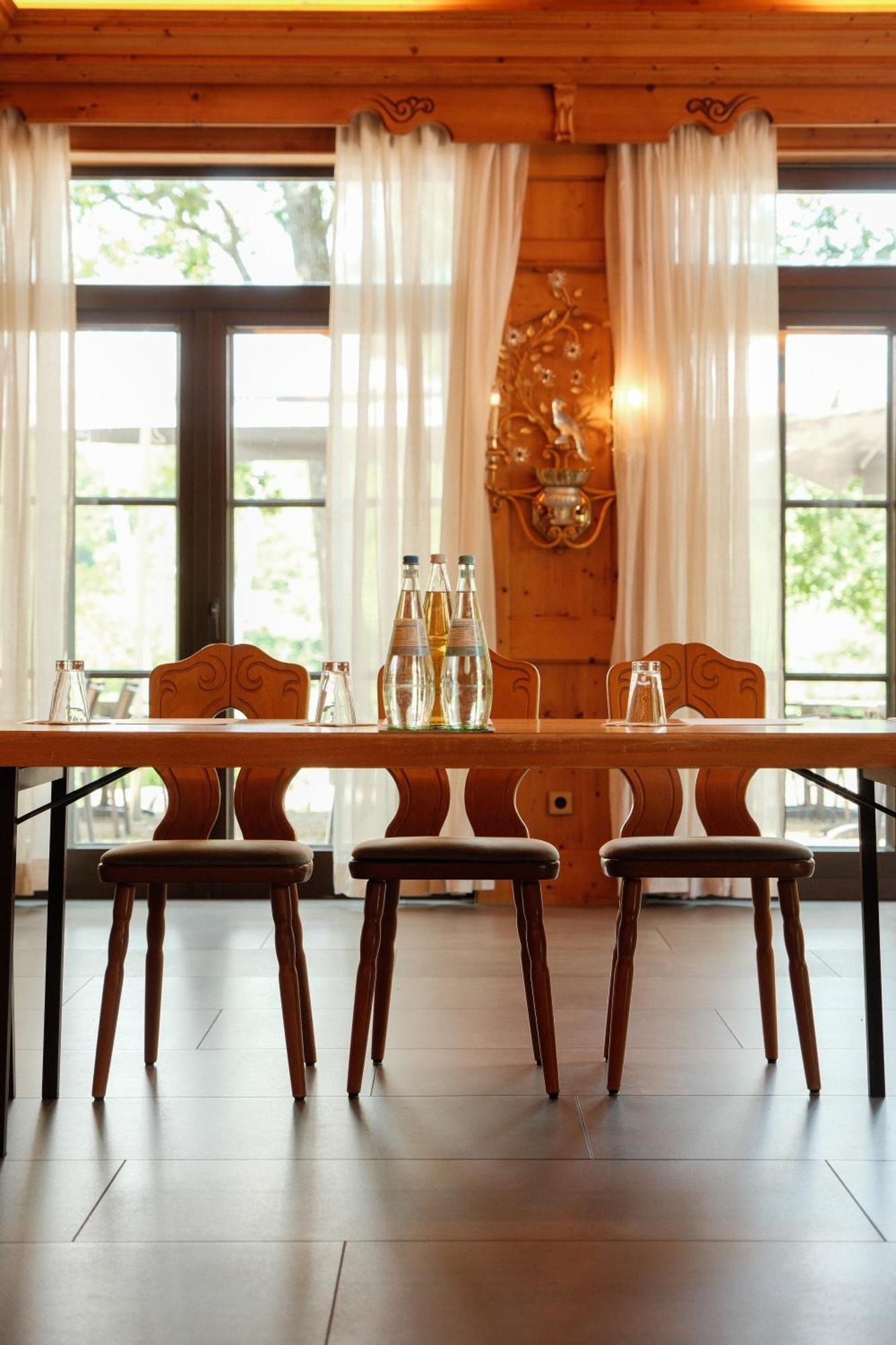 Hotel-Restaurant Kreuzberghof Tagungs- Und Veranstaltungshotel Tiefenbach  Экстерьер фото