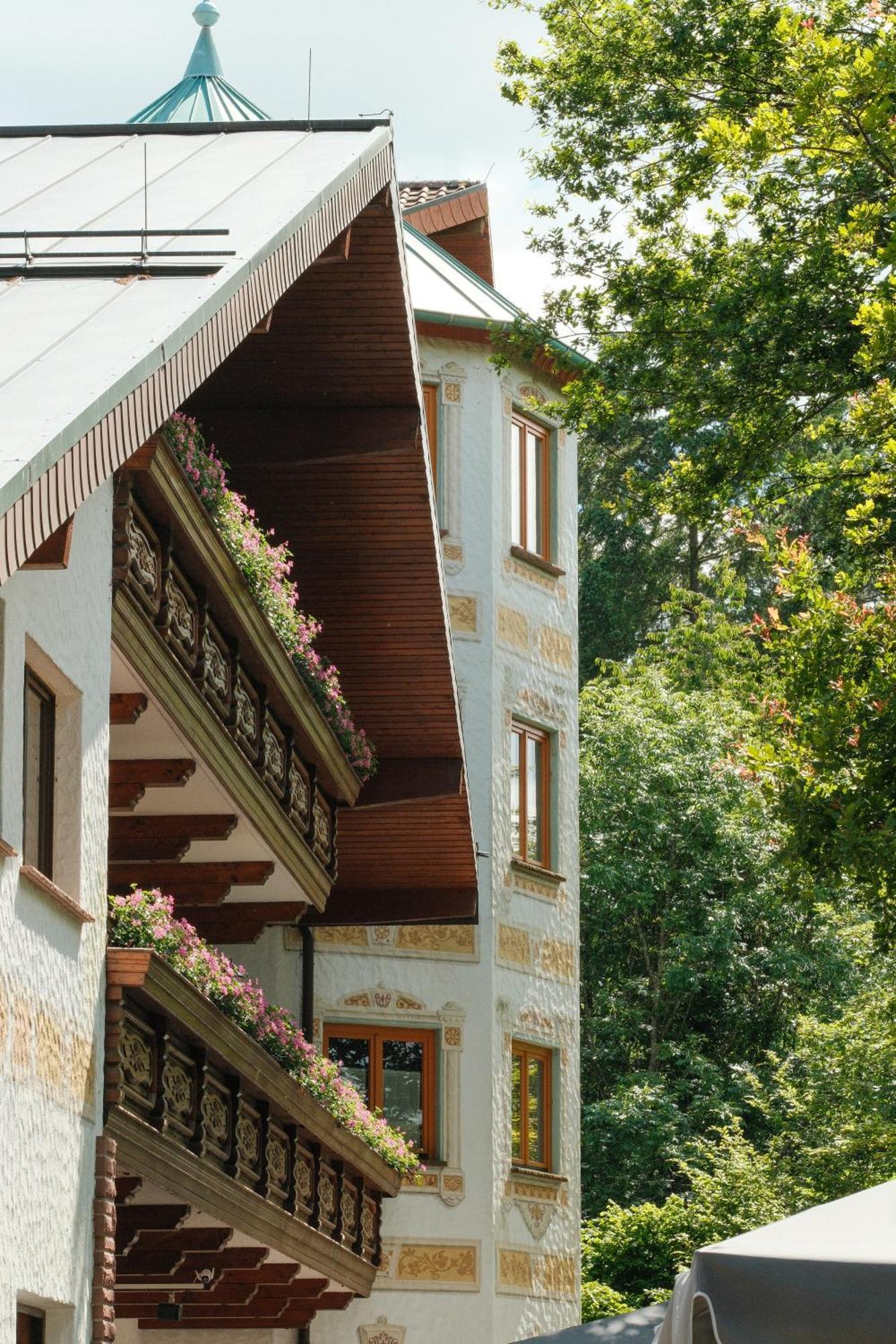Hotel-Restaurant Kreuzberghof Tagungs- Und Veranstaltungshotel Tiefenbach  Экстерьер фото