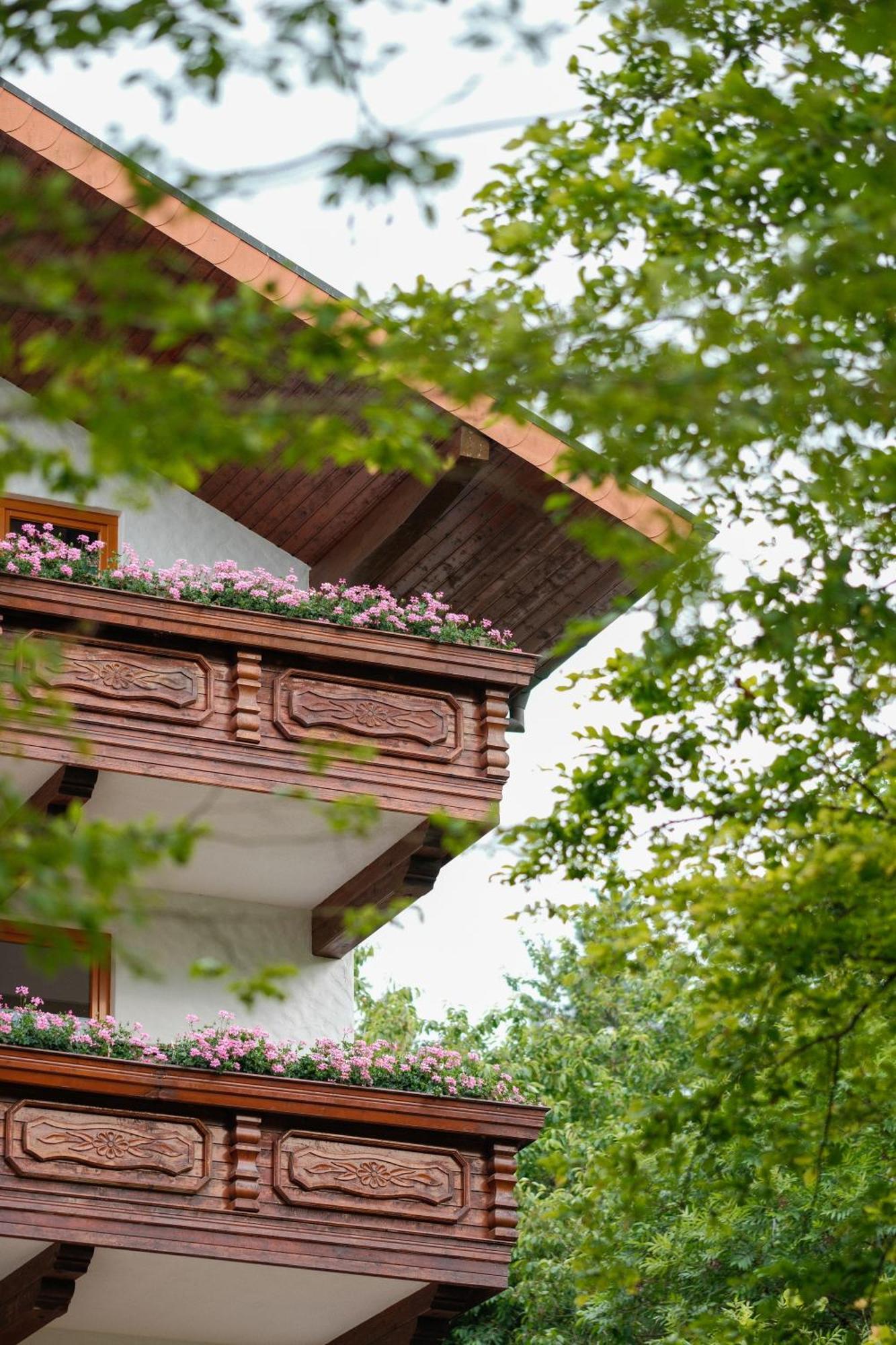 Hotel-Restaurant Kreuzberghof Tagungs- Und Veranstaltungshotel Tiefenbach  Экстерьер фото