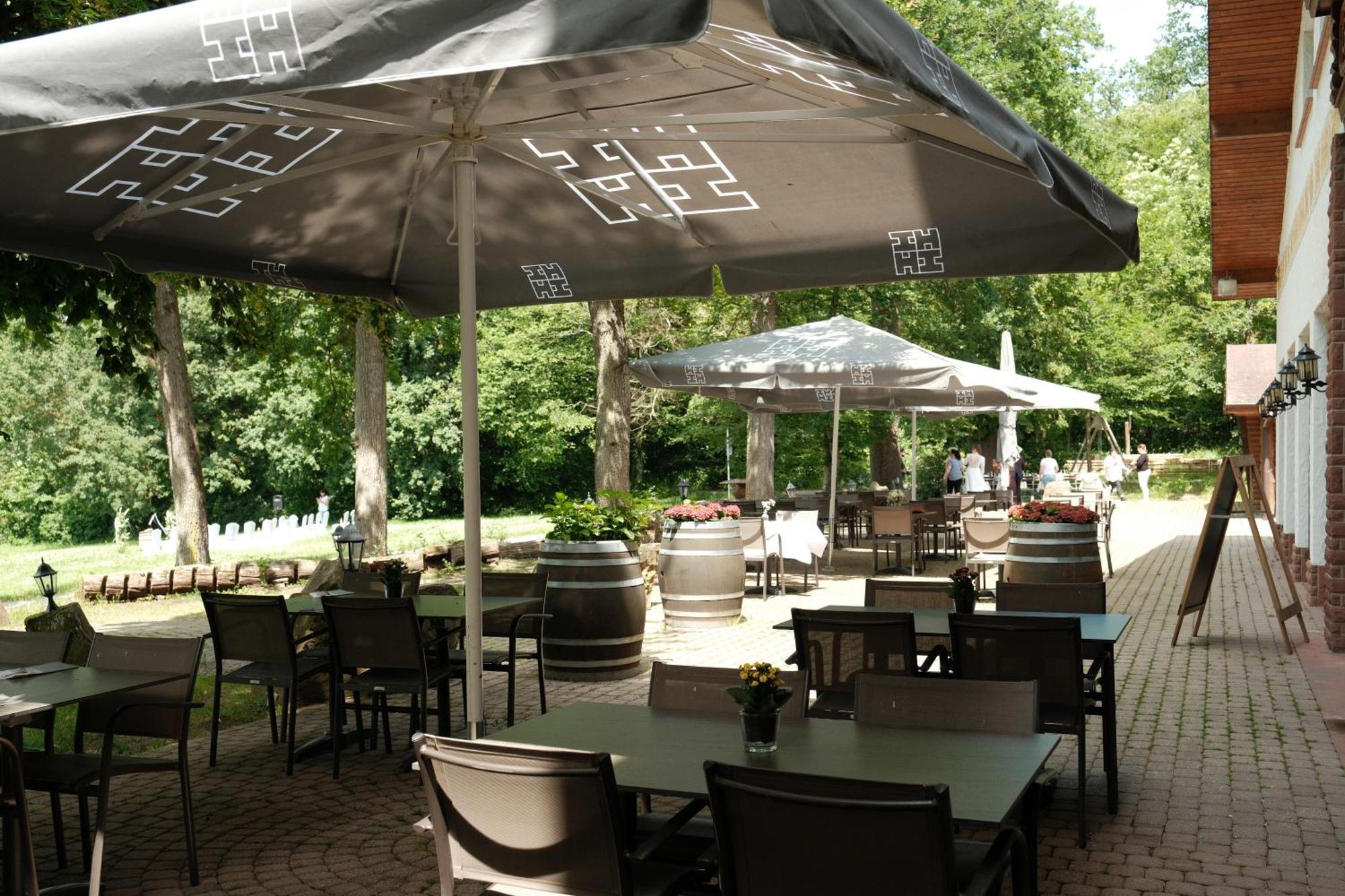 Hotel-Restaurant Kreuzberghof Tagungs- Und Veranstaltungshotel Tiefenbach  Экстерьер фото